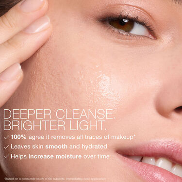 LIGHT REFLECTING&trade; CLEANSING OIL, NARS SOINS VISAGE