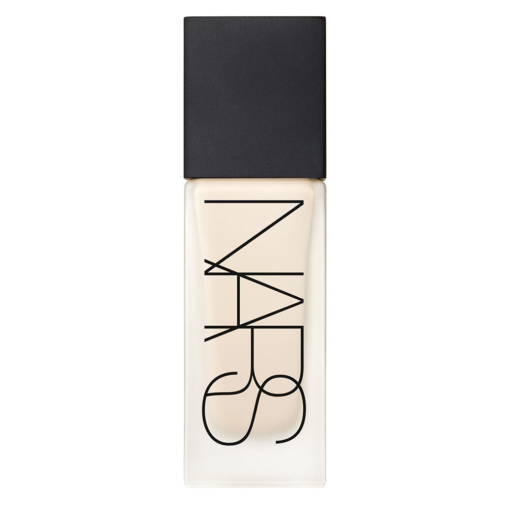 nars all day luminous weightless foundation swatche siberia
