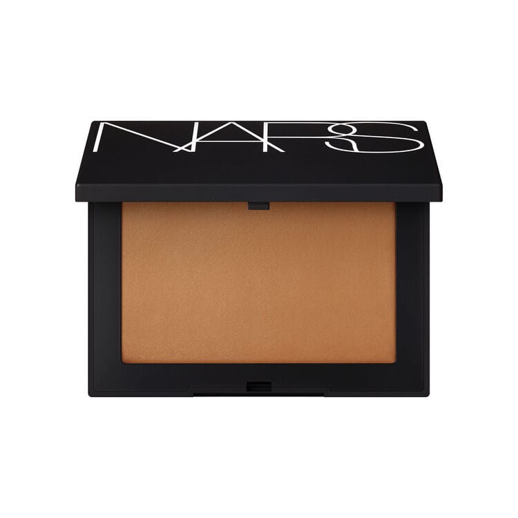 Poudre compacte fixante Light Reflecting, NARS Maquillage