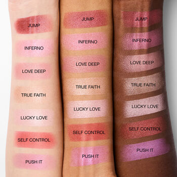 LIGHT REFLECTING&trade; LUMINIZING BLUSH