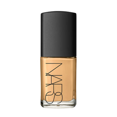 Sheer Glow Foundation, NARS MOINS DE 50&euro;