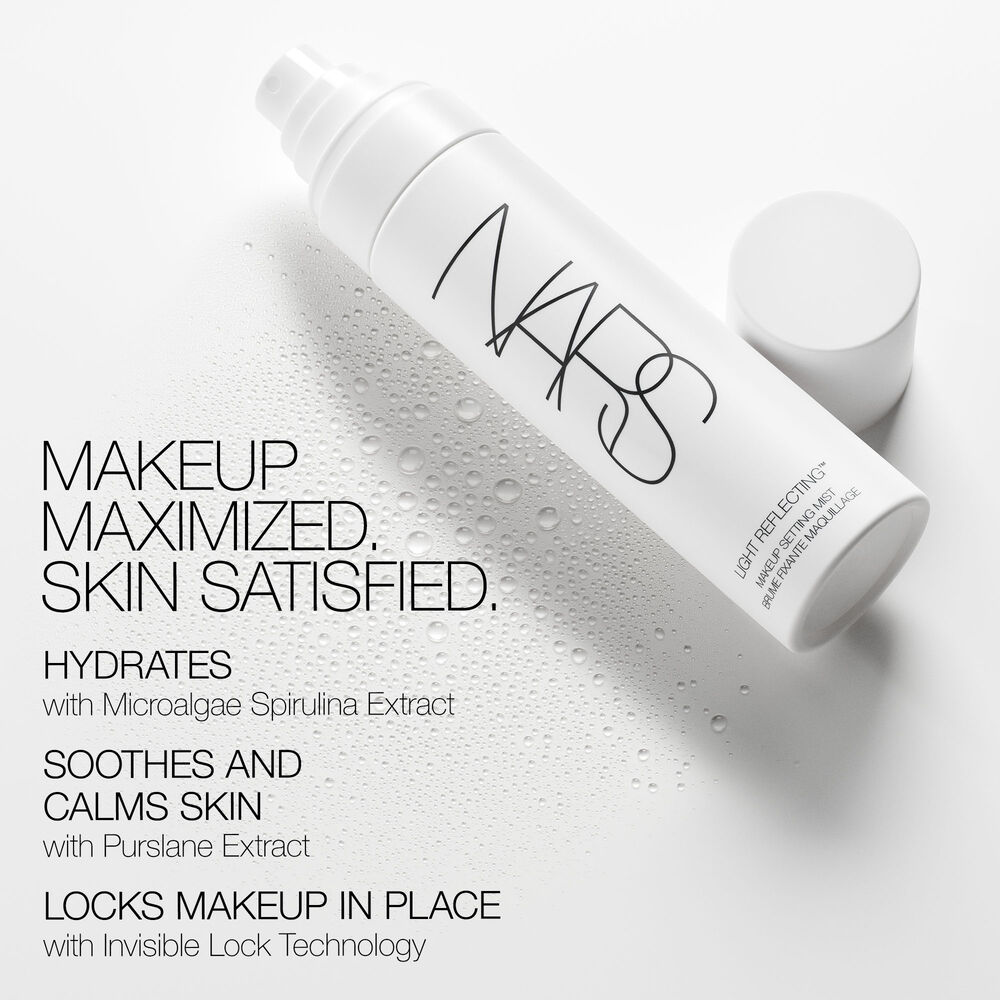 LIGHT REFLECTING™ MAKEUP SETTING MIST