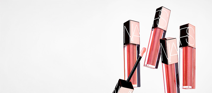 HYDRATEZ. BRILLEZ. RECEVEZ.