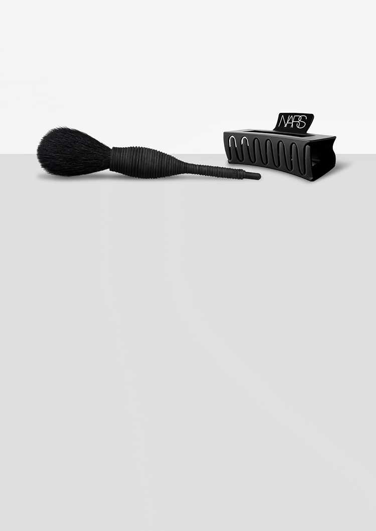 LES ESSENTIELS DU NARSISSIST. POUR VOUS.
