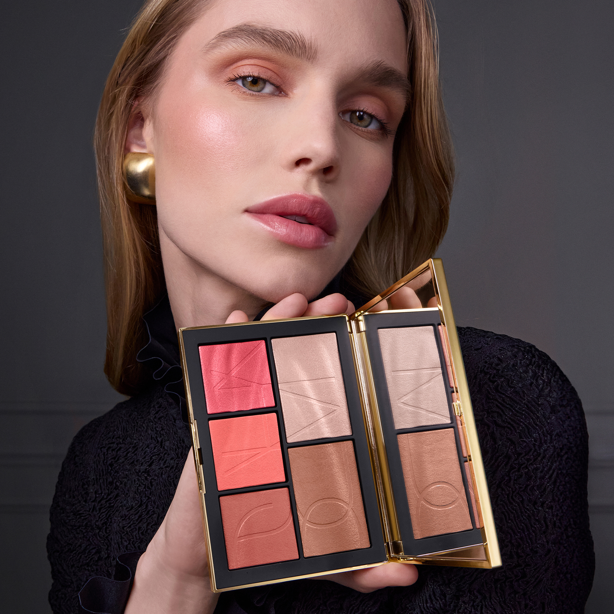 Pure Luxury Light Reflecting™ Cheek& Eye Palette