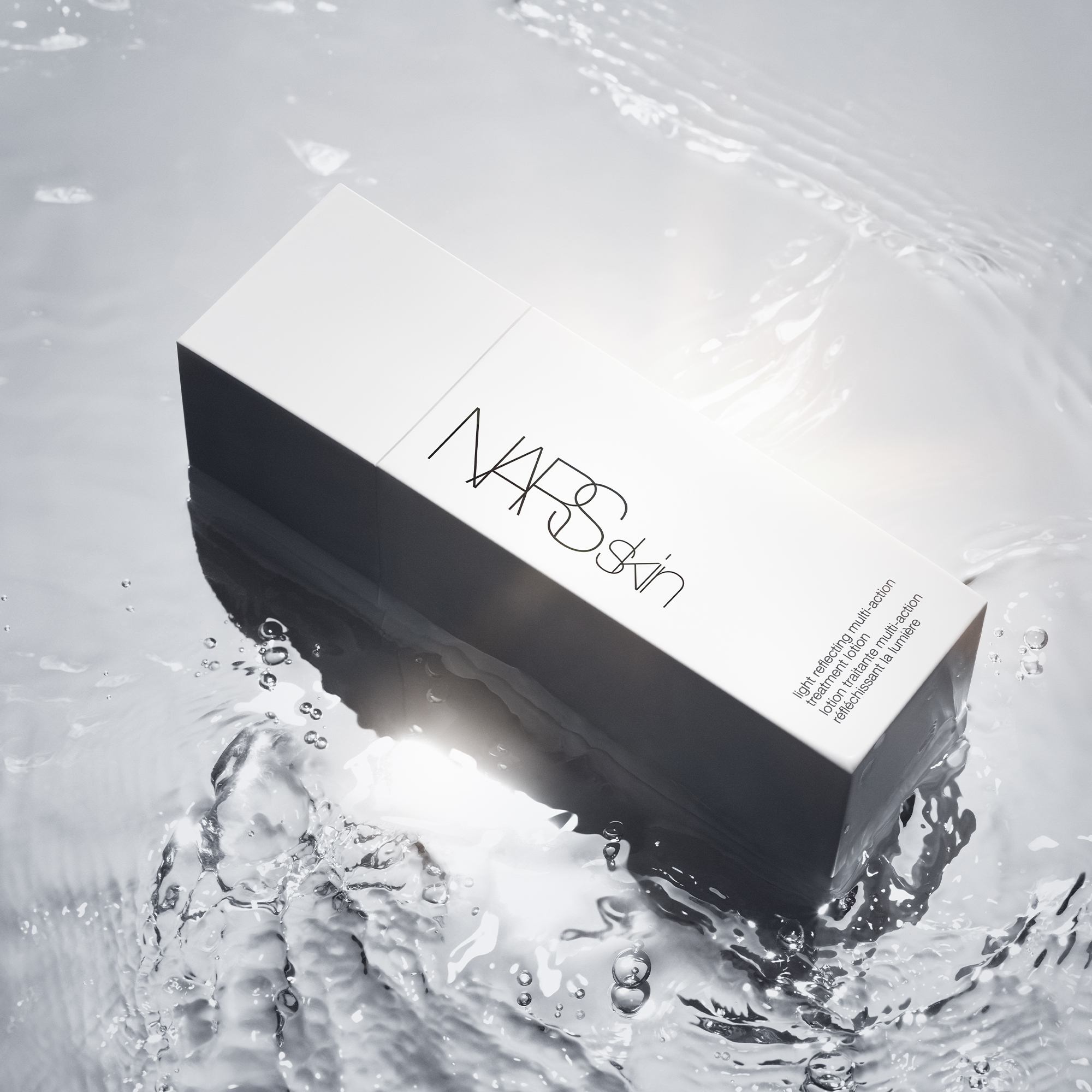 LIGHT REFLECTING™ Lotion Traitante Multi-action